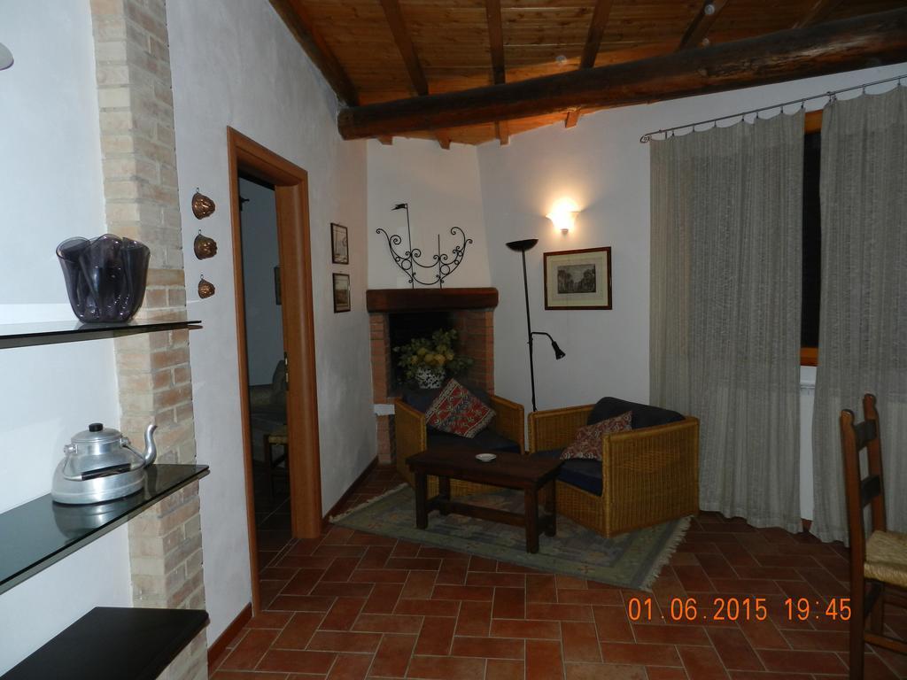 Agriturismo Lucciano San Casciano in Val di Pesa Szoba fotó